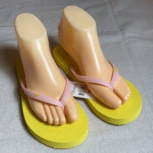 PINK Victoria’s Secret Flip Flops